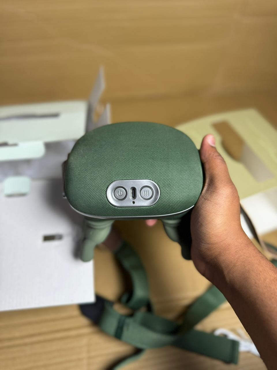 4D Biomimetic Neck & Shoulder Massager ©